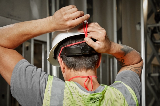 N95 Respirators | Milwaukee Tool