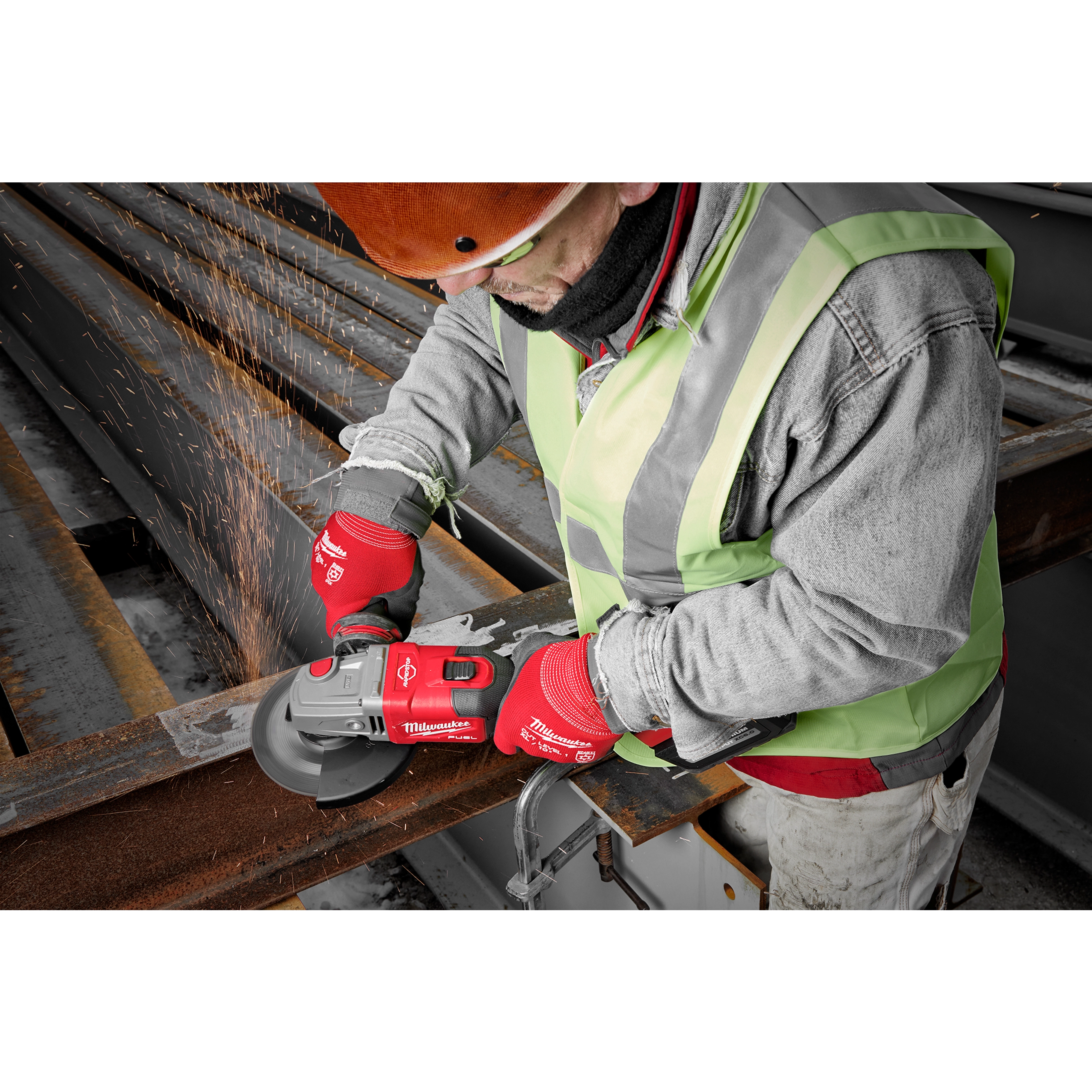 M18 FUEL™ 4-1/2" - 6" Braking Grinder
Slide Switch, Lock-On