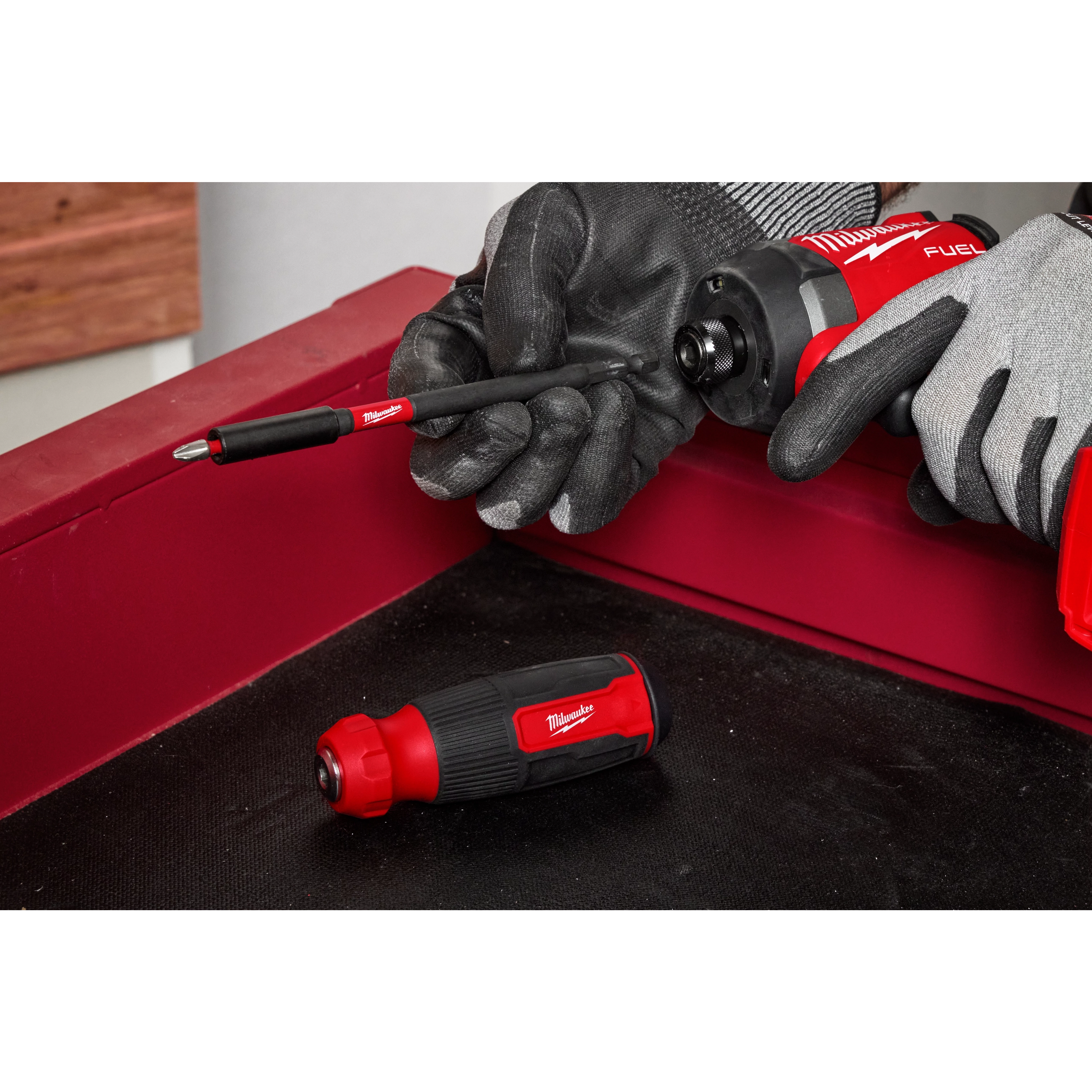 14-in-1 Multi-Bit Screwdriver W/ SHOCKWAVE Impact Duty™ Bits