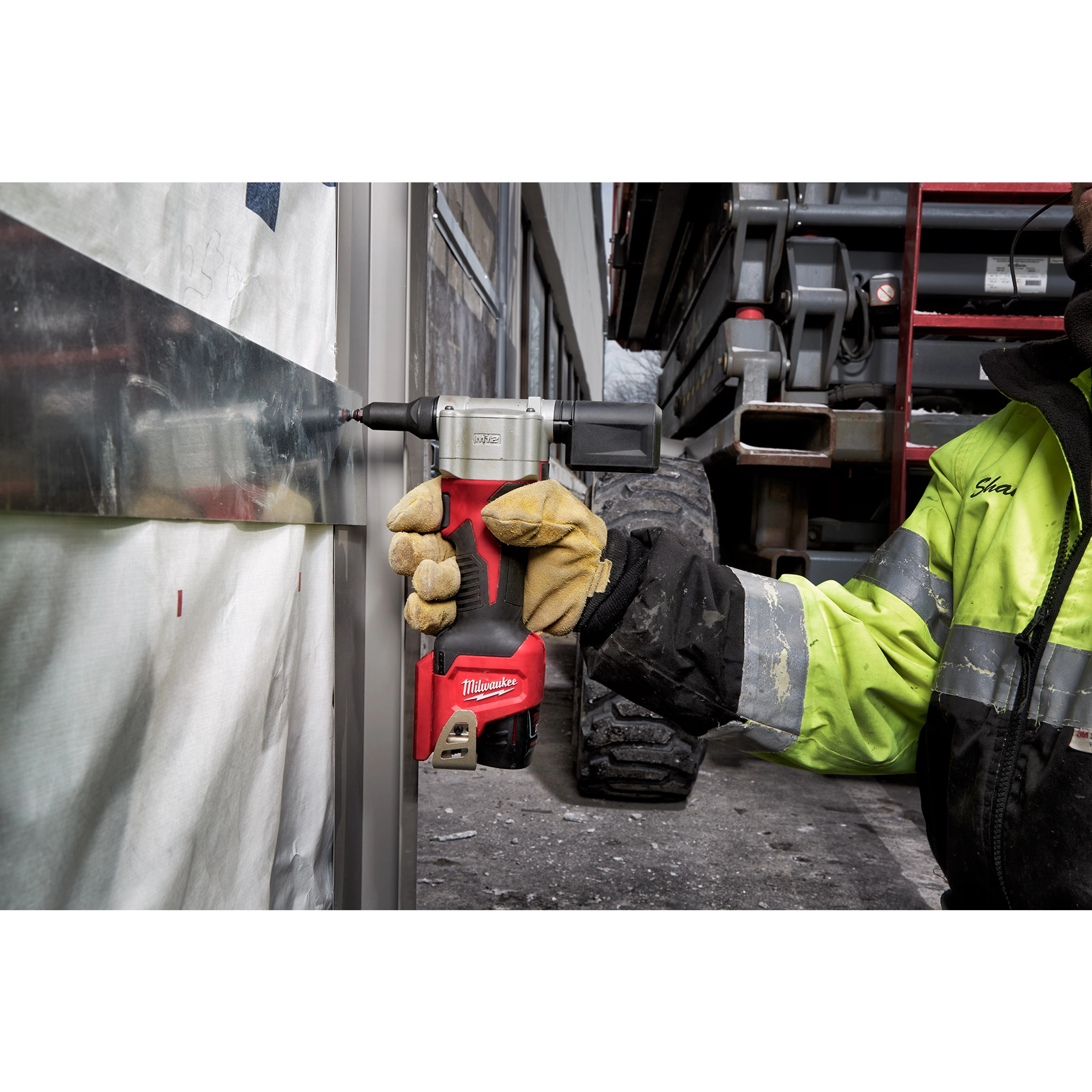 M12 Rivet Tool, M12 Rivet Tool Retention Nose Pieces (4-Pack) App Shot