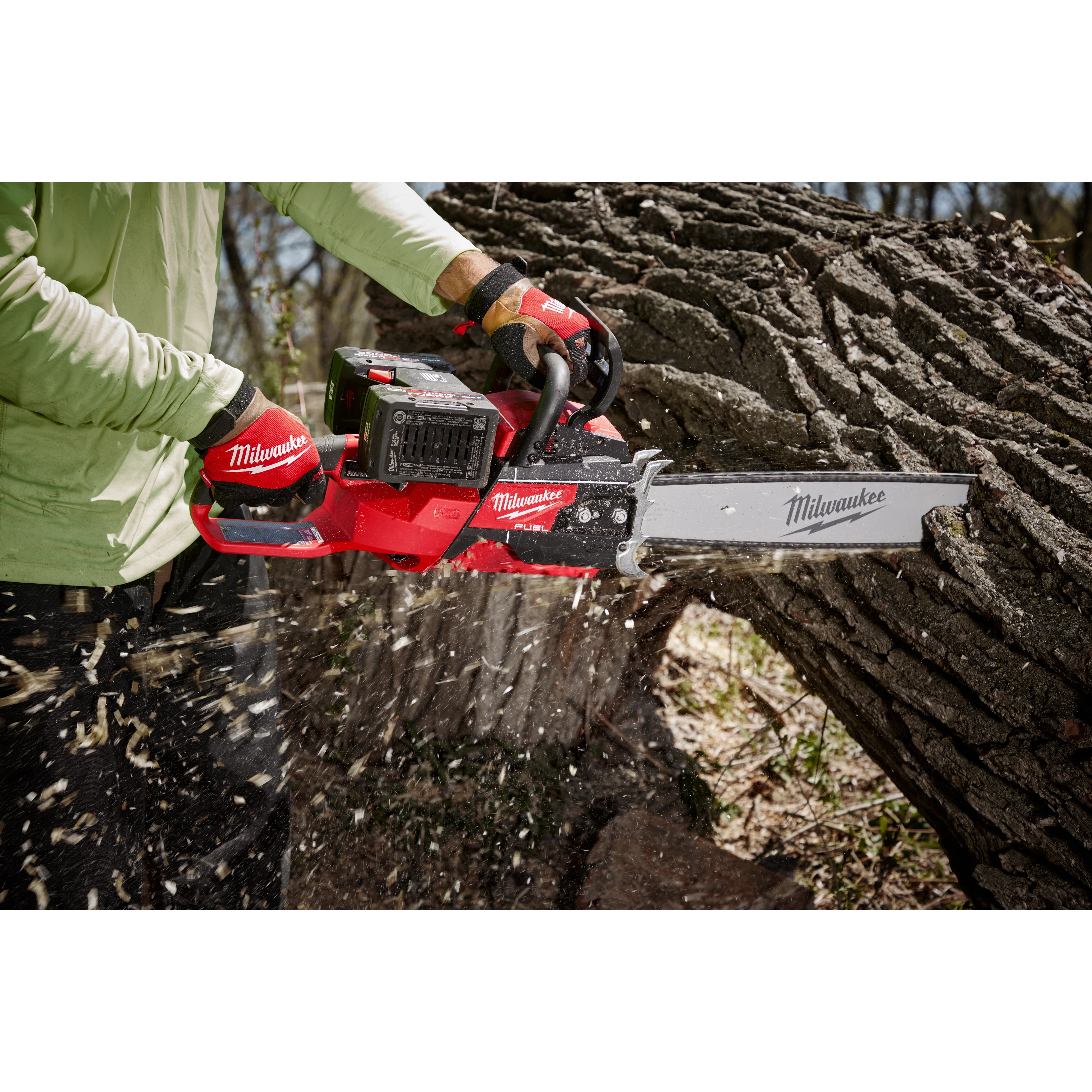 M18 FUEL™ 20" Dual Battery Chainsaw