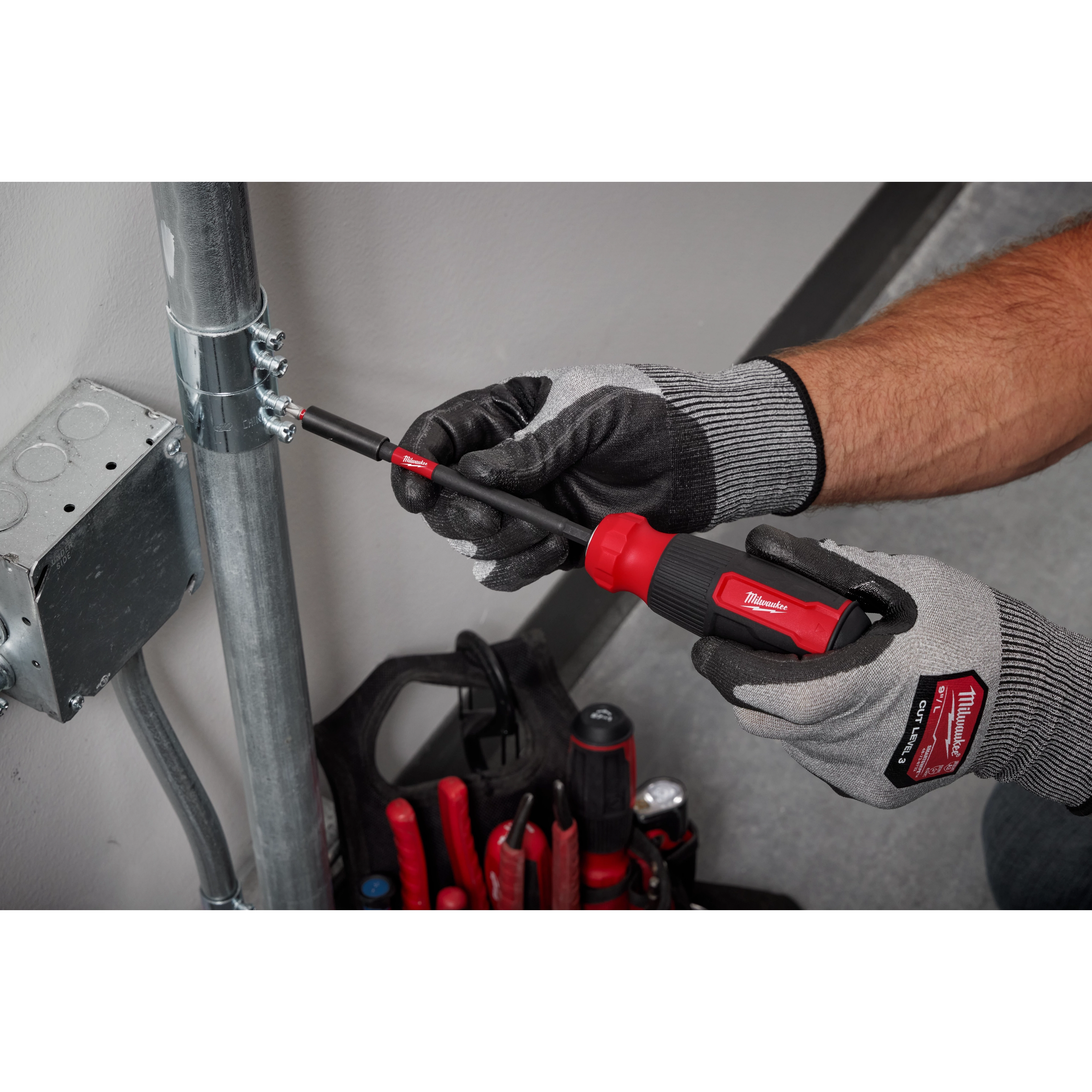 14-in-1 Multi-Bit Screwdriver W/ SHOCKWAVE Impact Duty™ Bits