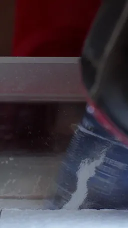 Video of the Milwaukee AIR-TIP Compact Dust Collector in action.