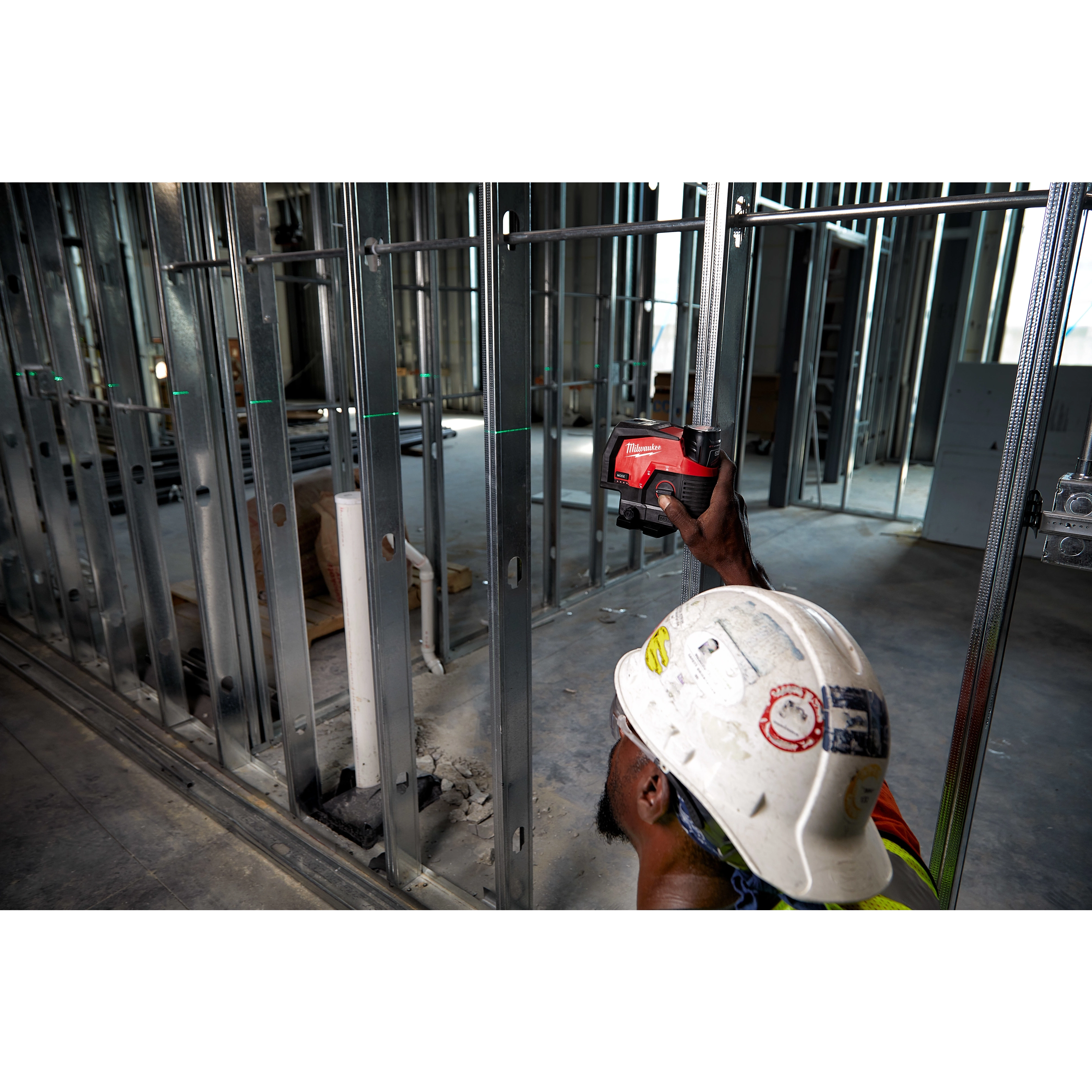 M12 Green Cross Line and Plumb Points Laser App Shot