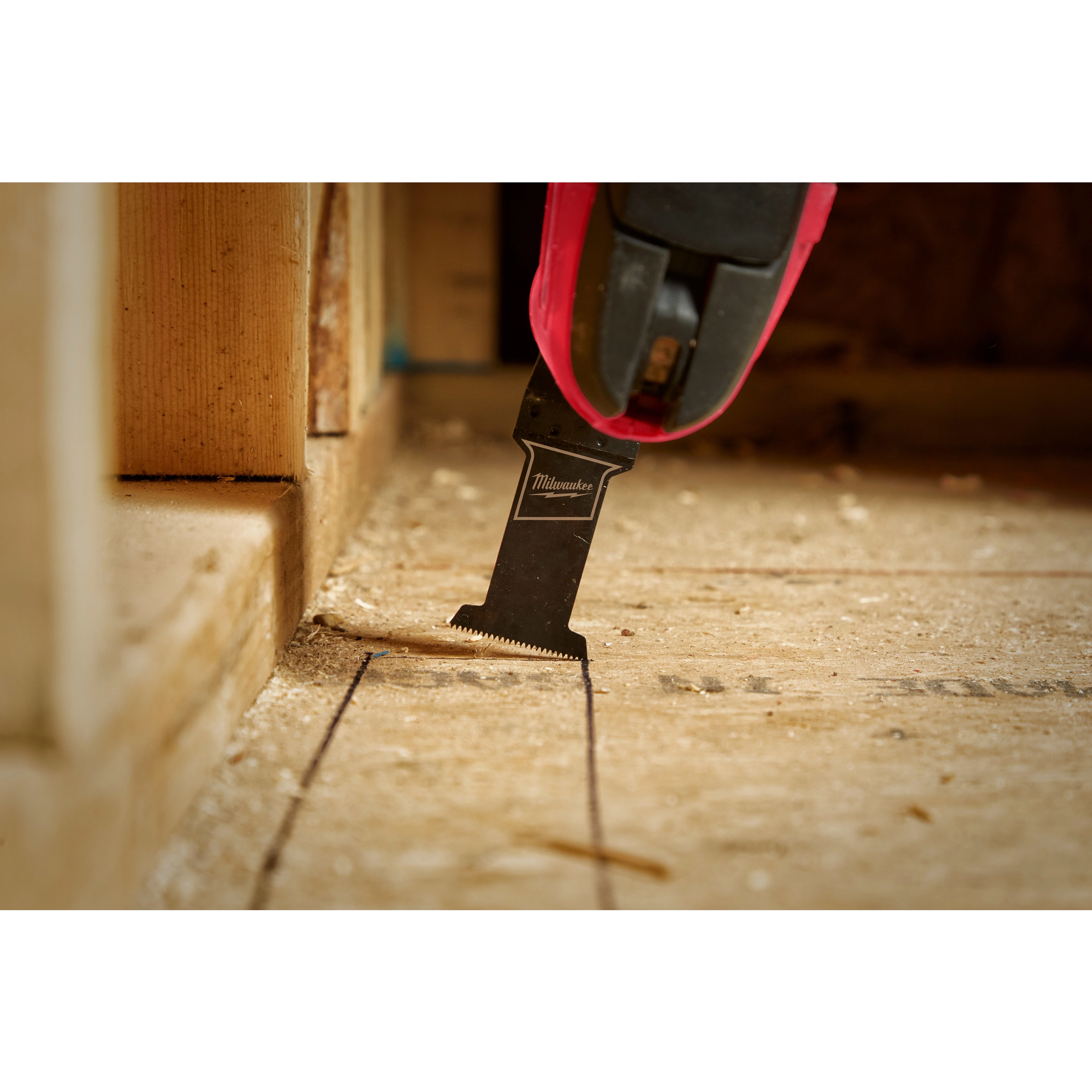 MILWAUKEE® OPEN-LOK™ 1-3/8" HCS Wood Multi-Tool Blade