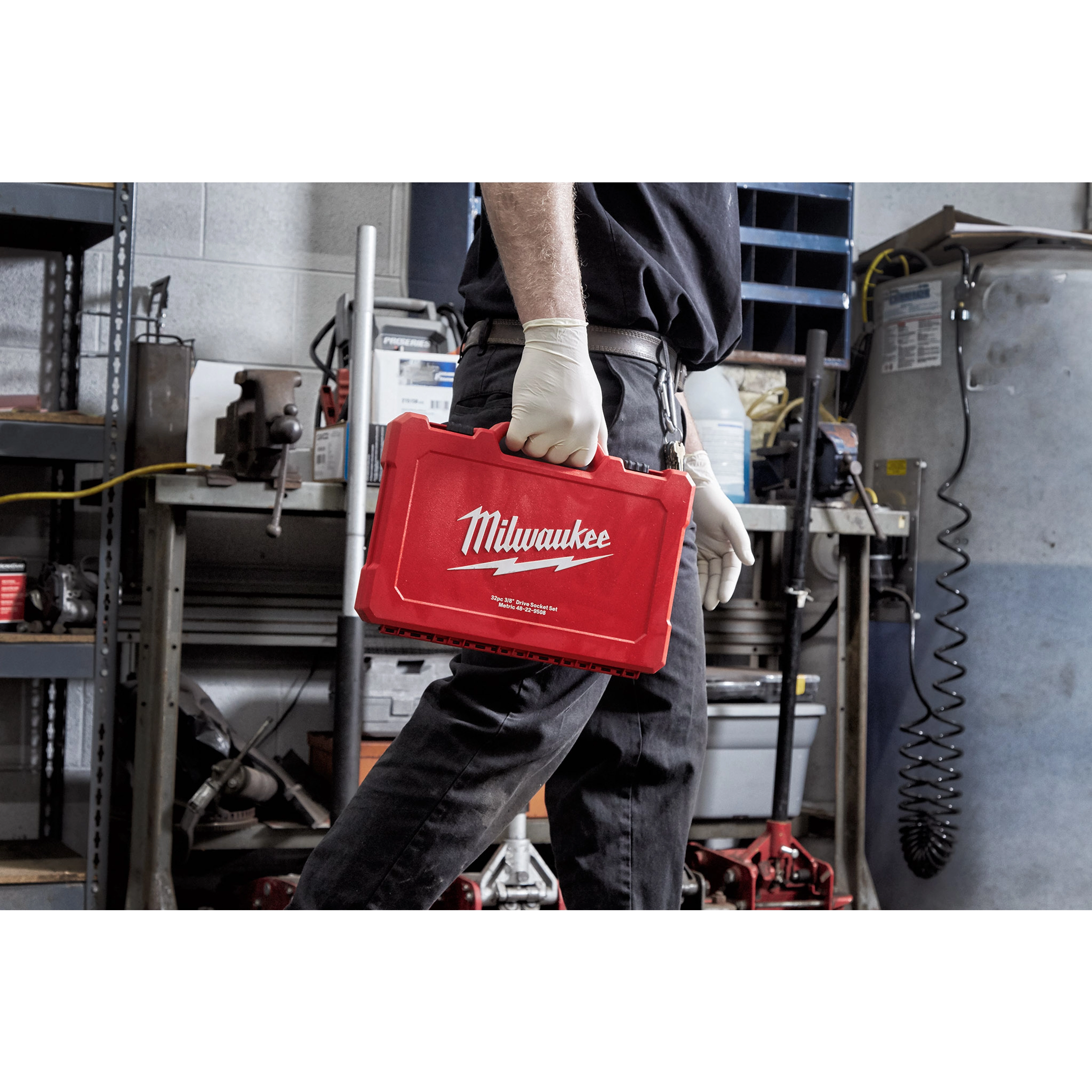 32pc 3/8" Drive Metric Ratchet and Socket Set