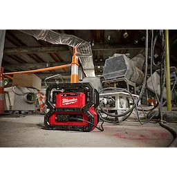 M18 Carry-On 3600W/1800W Power Supply