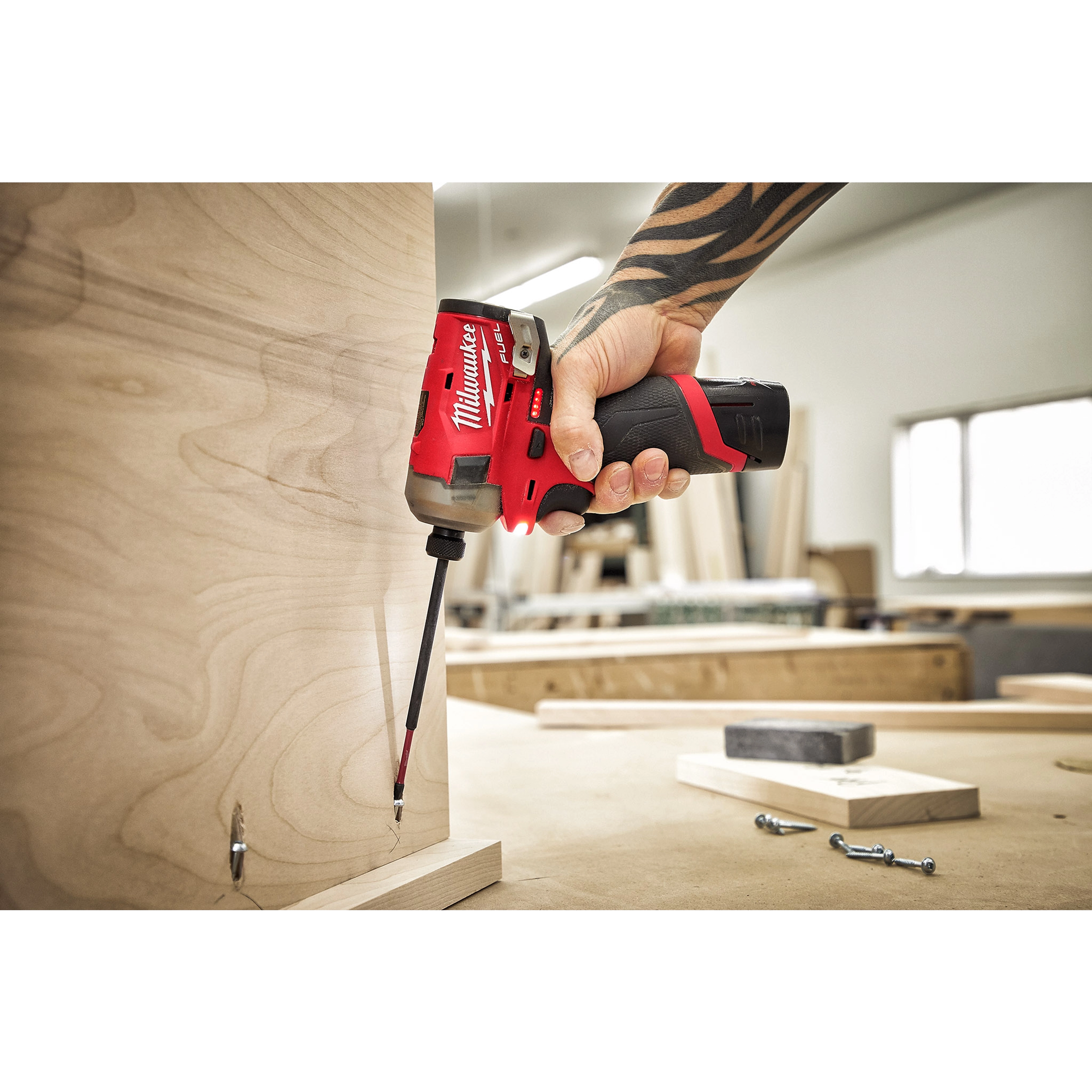 M12 FUEL™ SURGE™ 1/4" Hex Hydraulic Driver