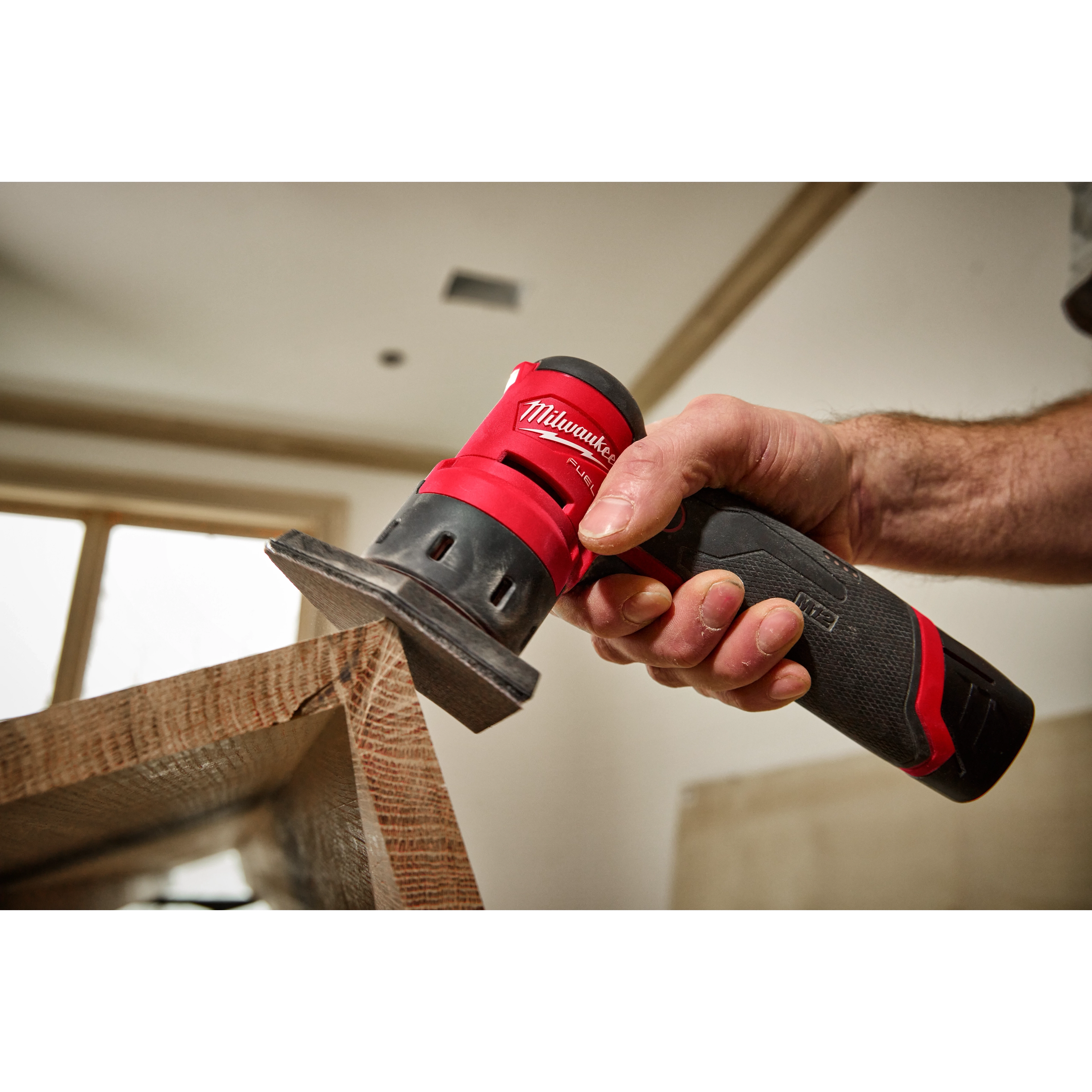 M12 FUEL™ Orbital Detail Sander