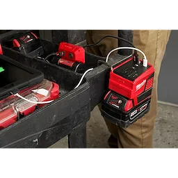 MILWAUKEE® M18™ TOP-OFF™ 175W Power Supply