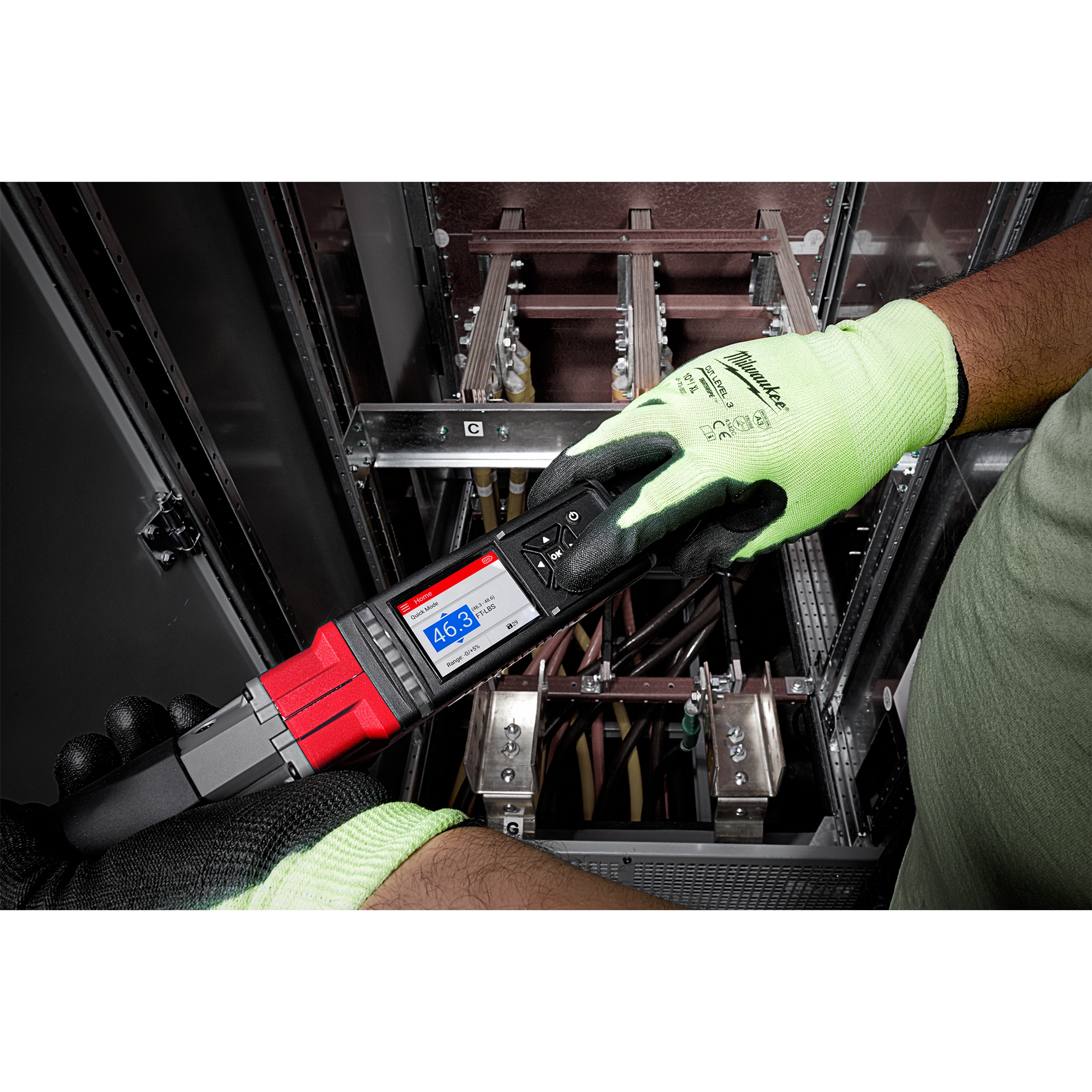 M12 FUEL™ 3/8” Digital Torque Wrench w/ ONE-KEY™ App Shot