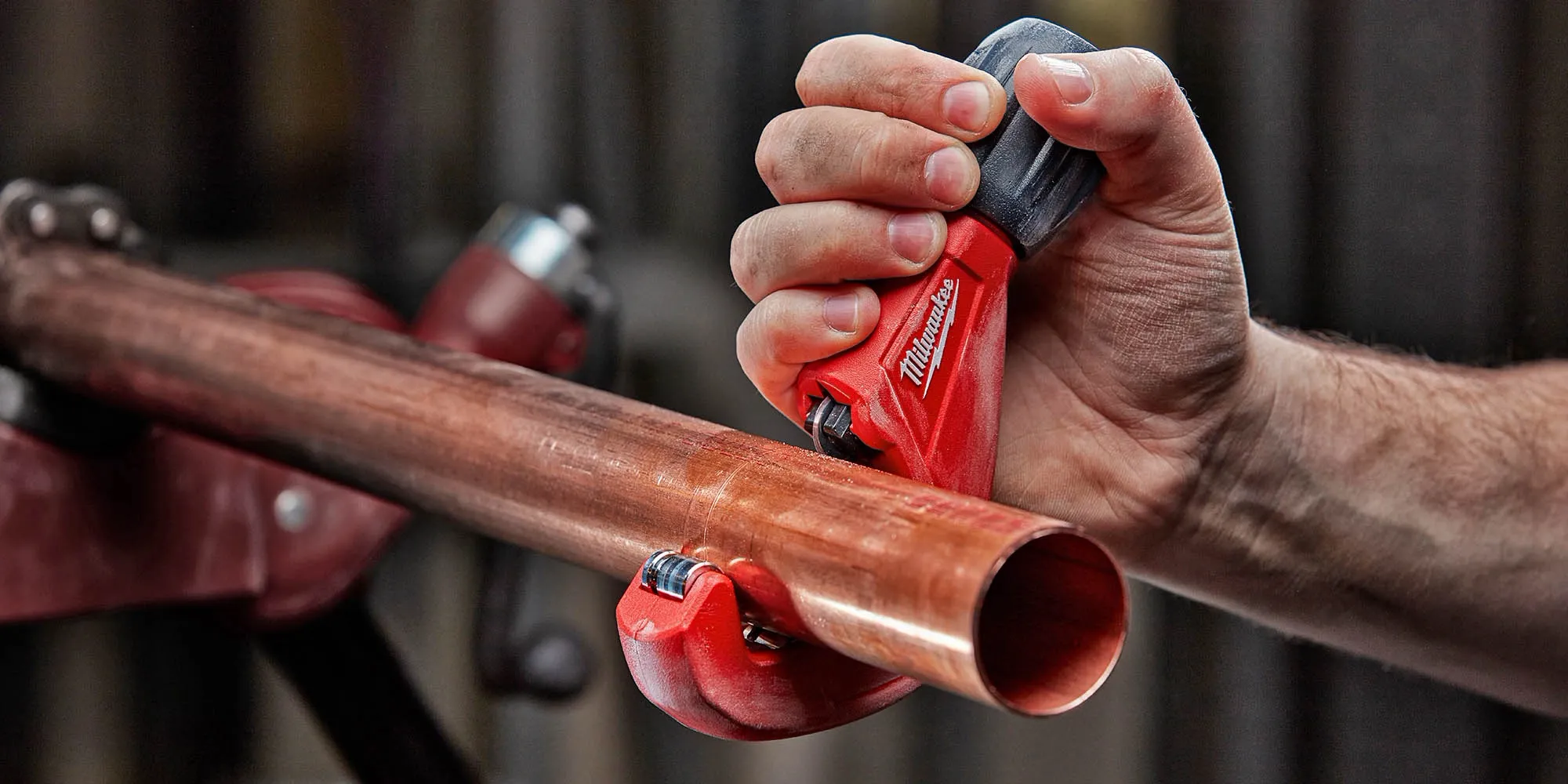 Pipe and Tube Cutting Hand Tools and Accessories | Milwaukee Tool