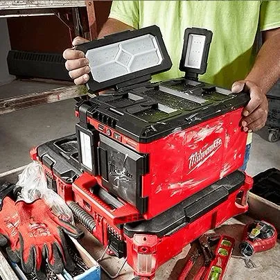 Milwaukee 2357-20 - PACKOUT M18 Light / Charger SALE 11 Milwaukee 2357-20 - PACKOUT M18 Light / Charger SALE -Wise Line Tools Sales Shop 200813 left image