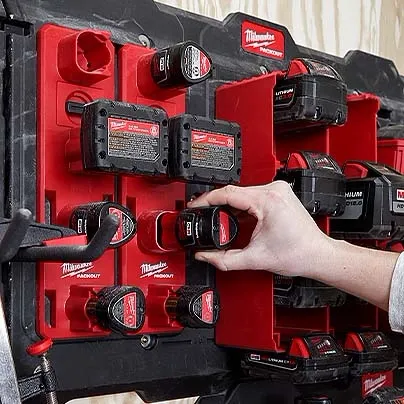 STORAGE Milwaukee 48-22-8338 - PACKOUT™ M12™ Battery Rack 15 STORAGE Milwaukee 48-22-8338 - PACKOUT™ M12™ Battery Rack -Wise Line Tools Sales Shop 48 22 8338 enhanced middle image