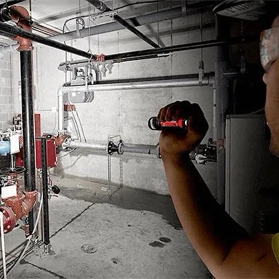 2107 - Linterna de enfoque 325L