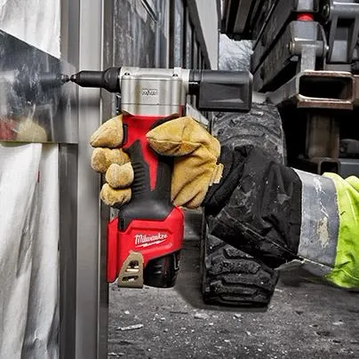 Milwaukee 2550-22 M12™ Rivet Tool Kit 12 Milwaukee 2550-22 M12™ Rivet Tool Kit -Wise Line Tools Sales Shop pops stainless steel rivets