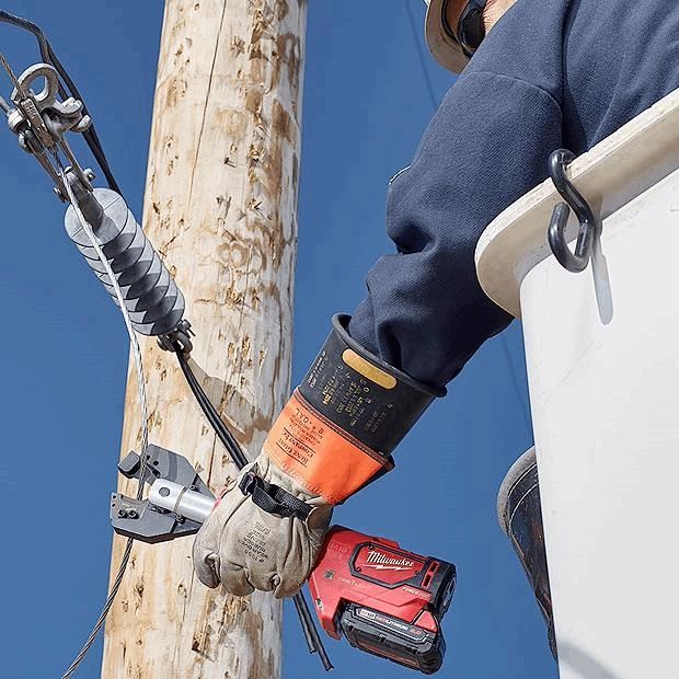 Electrical Installation Cable Cutters | Milwaukee Tool