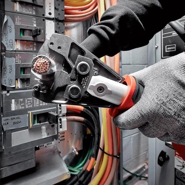 Electrical Installation Cable Cutters | Milwaukee Tool