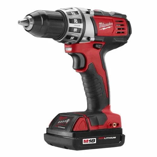 M18TM Cordless LithiumIon ½” Compact Drill/Driver Kit
